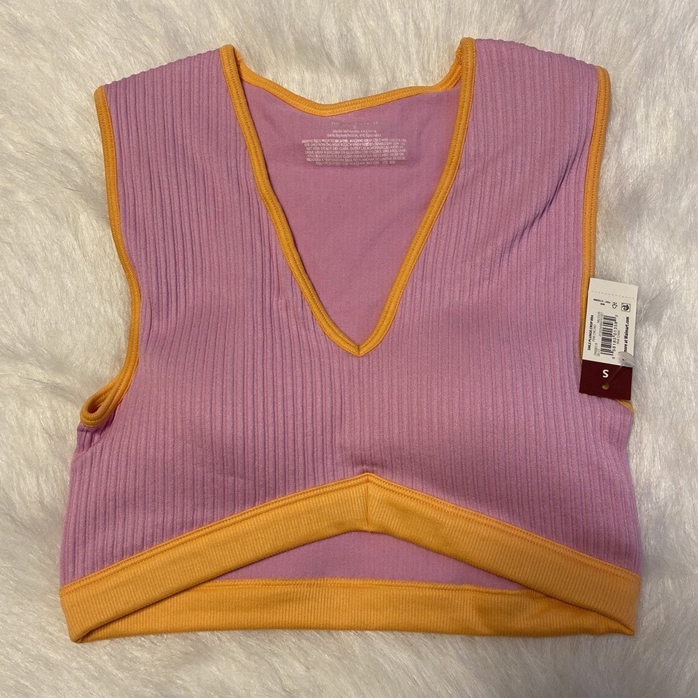 No Boundaries Wireless Bra Womens Size Small Pink Seamless Plunge Crop Bralette